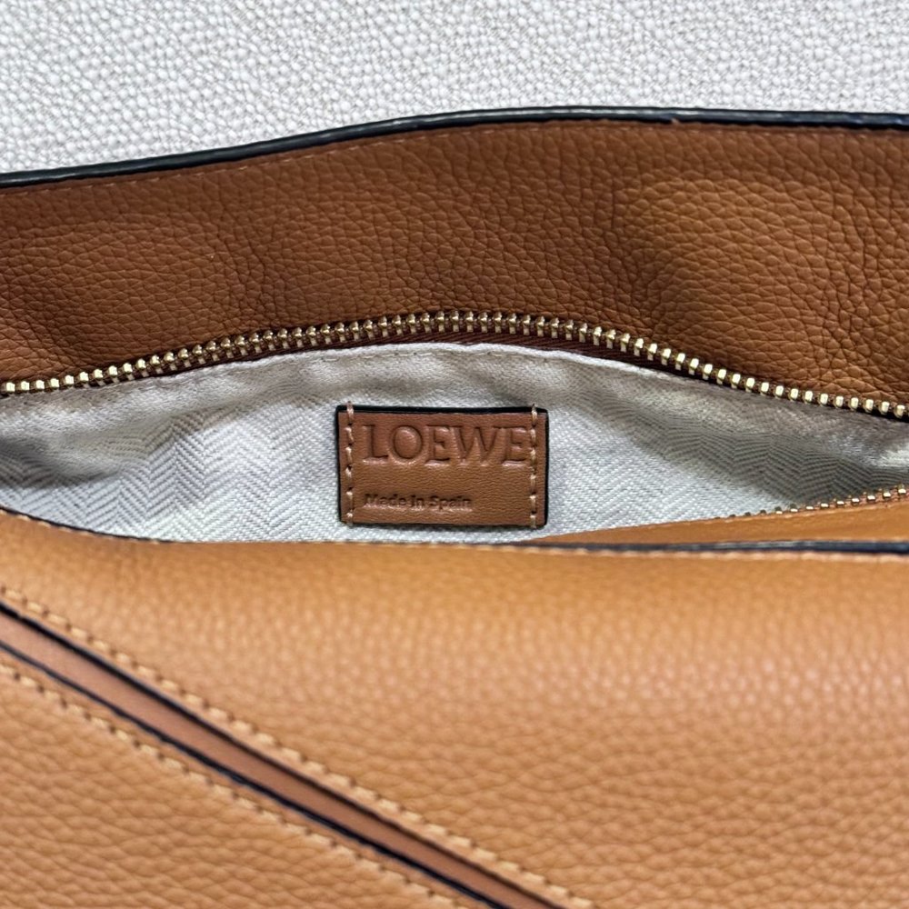 Loewe Small Puzzle Bag Caramel Grained Calfskin New Rare - Picture 5 of 10